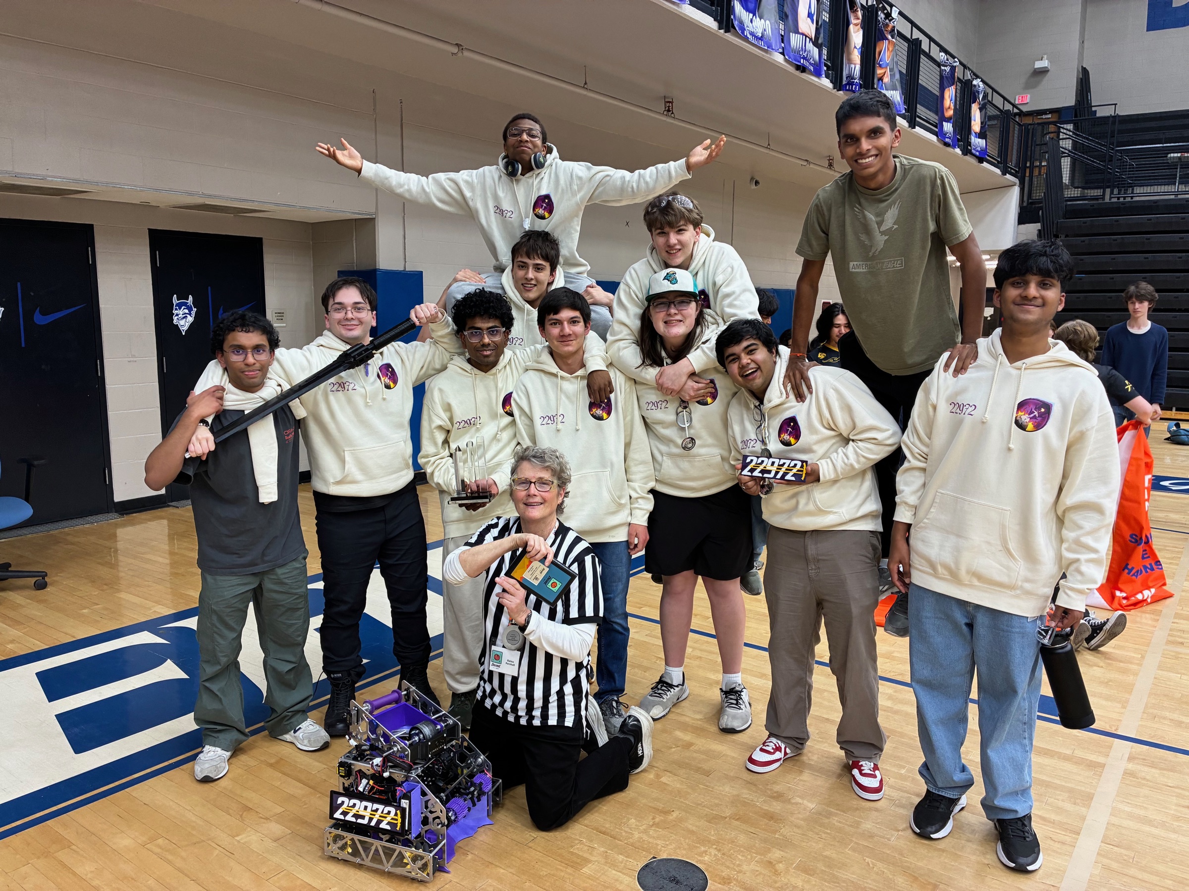 The 15 members of FTC Team 22972 Excalibur